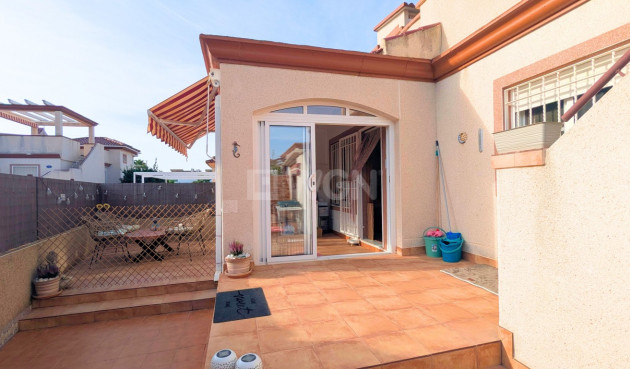 Odsprzedaż - Villa - San Fulgencio - Costa Blanca