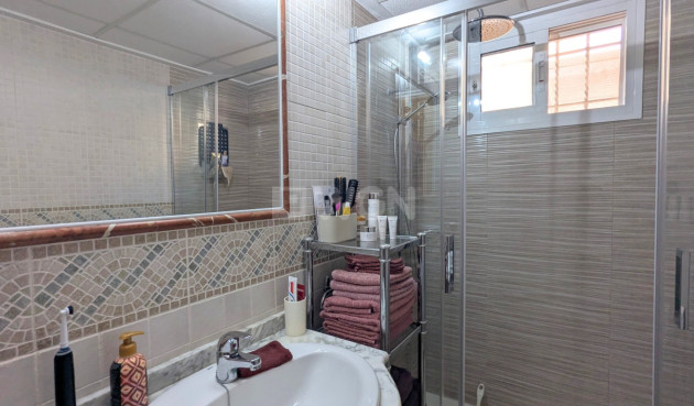 Odsprzedaż - Villa - San Fulgencio - Costa Blanca