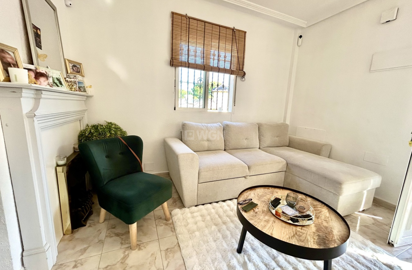 Odsprzedaż - Villa - Villamartin - Costa Blanca