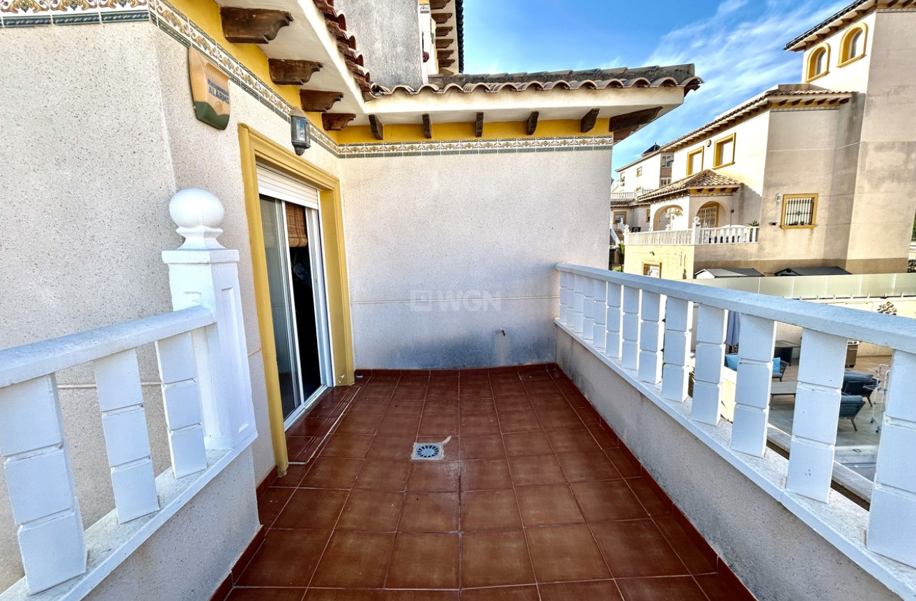 Odsprzedaż - Villa - Villamartin - Costa Blanca