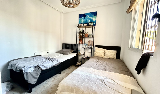 Odsprzedaż - Villa - Villamartin - Costa Blanca