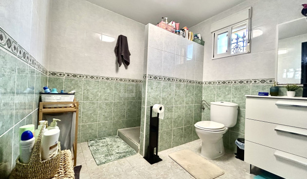 Odsprzedaż - Villa - Villamartin - Costa Blanca