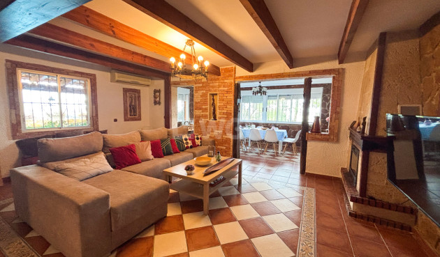 Resale - Villa - Jacarilla - Inland