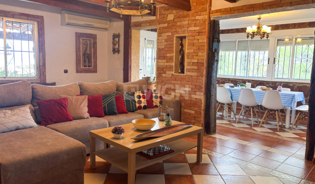 Resale - Villa - Jacarilla - Inland