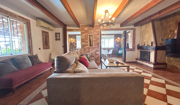Resale - Villa - Jacarilla - Inland