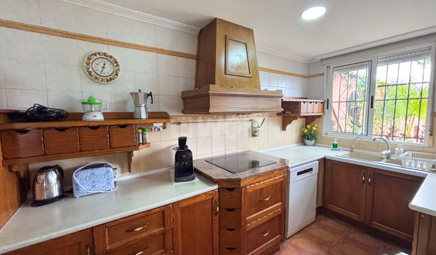 Resale - Villa - Jacarilla - Inland
