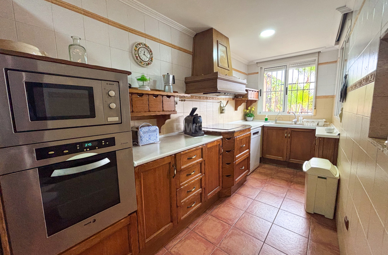 Resale - Villa - Jacarilla - Inland
