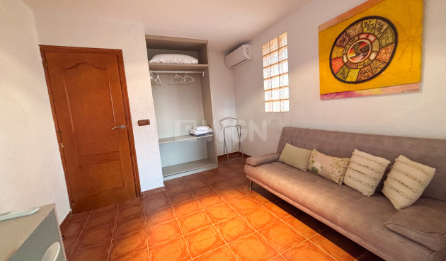 Resale - Villa - Jacarilla - Inland