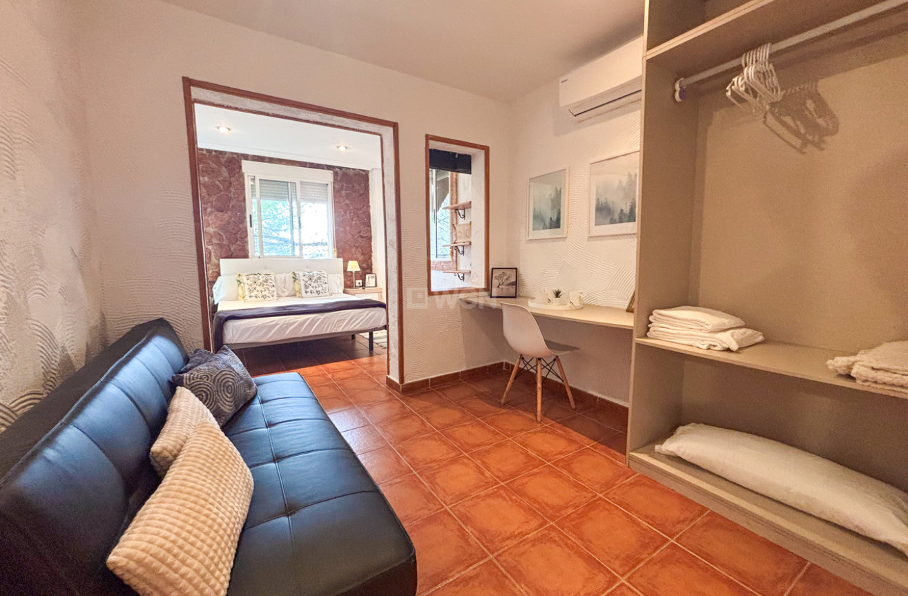 Resale - Villa - Jacarilla - Inland