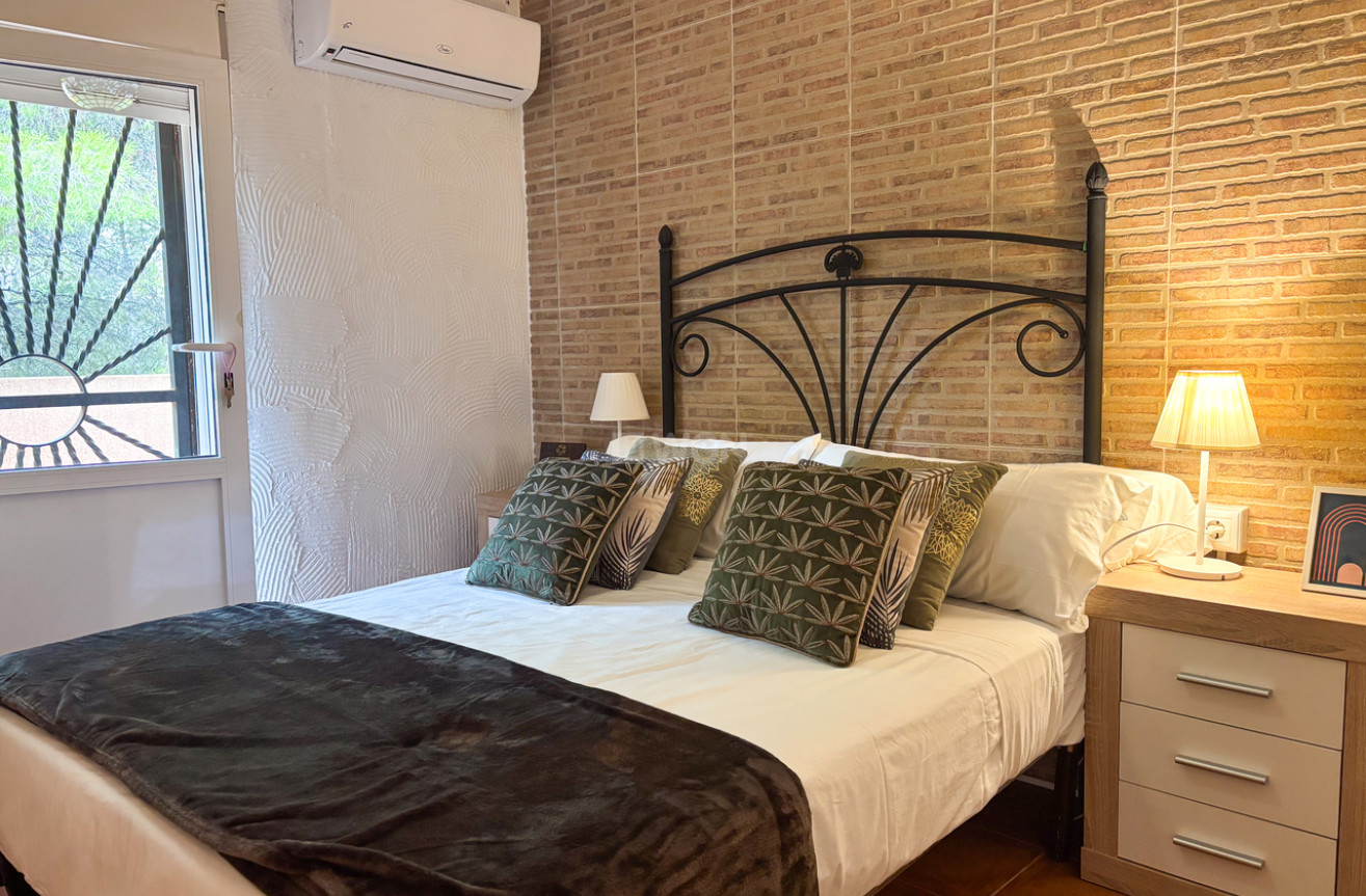 Resale - Villa - Jacarilla - Inland