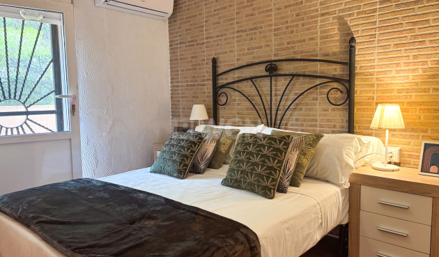 Resale - Villa - Jacarilla - Inland