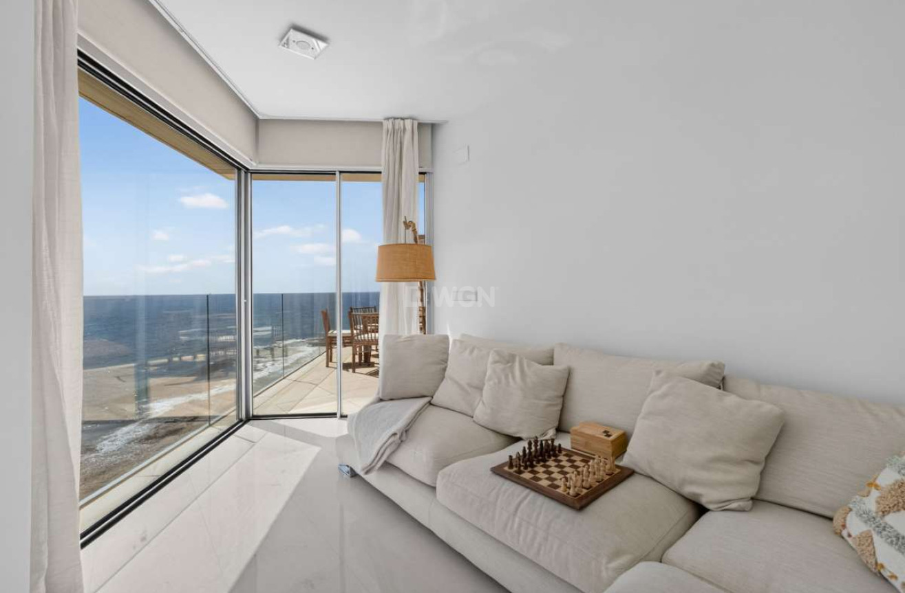 Odsprzedaż - Mieszkanie w bloku - Torrevieja - Costa Blanca