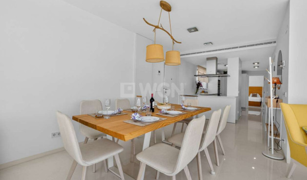 Odsprzedaż - Mieszkanie w bloku - Torrevieja - Costa Blanca