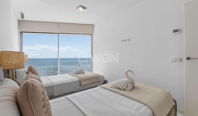 Odsprzedaż - Mieszkanie w bloku - Torrevieja - Costa Blanca