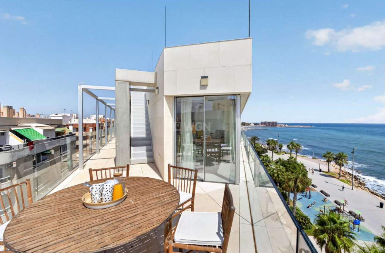 Odsprzedaż - Mieszkanie w bloku - Torrevieja - Costa Blanca