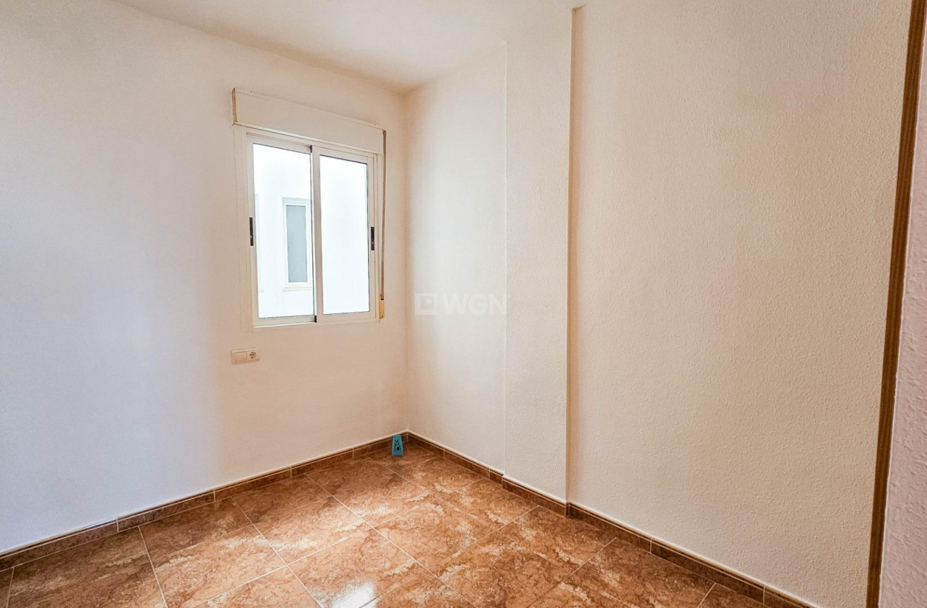 Wiederverkauf - Wohnung - Torrevieja - Centro