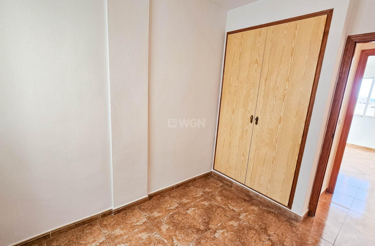 Wiederverkauf - Wohnung - Torrevieja - Centro