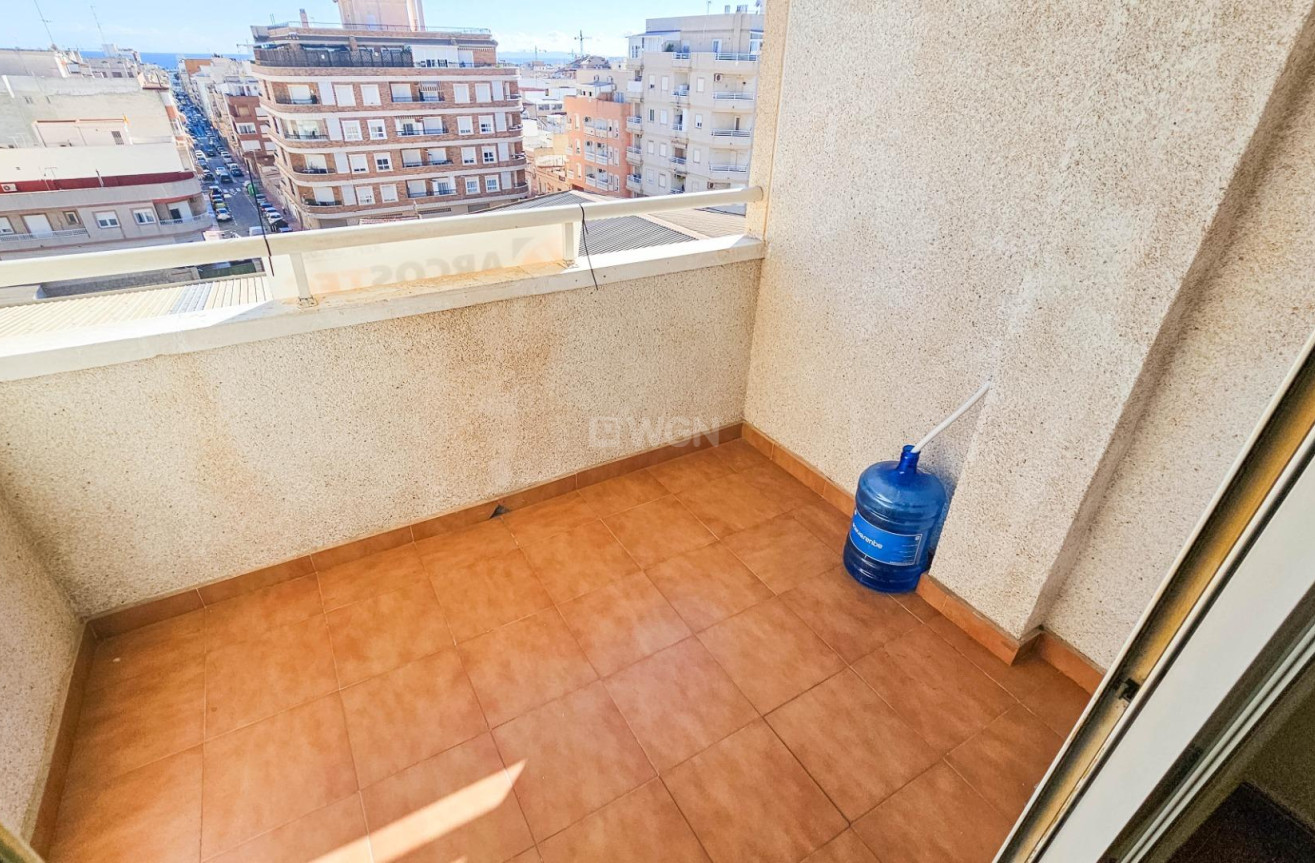 Wiederverkauf - Wohnung - Torrevieja - Centro