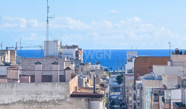 Wiederverkauf - Wohnung - Torrevieja - Centro
