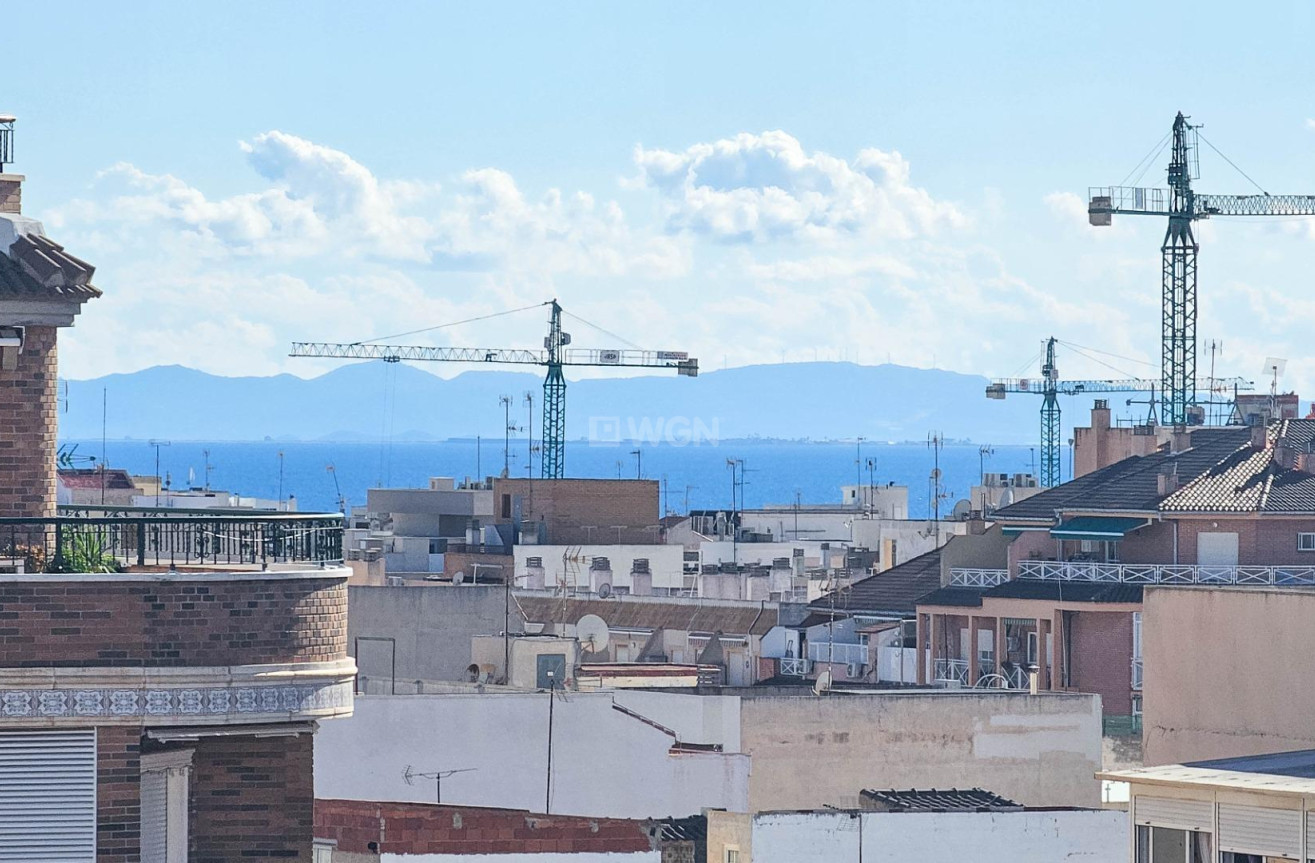 Wiederverkauf - Wohnung - Torrevieja - Centro