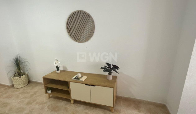 Resale - Apartment / flat - Torrevieja - PARQUE DE LAS NACIONES