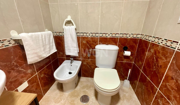 Resale - Apartment / flat - Torrevieja - PARQUE DE LAS NACIONES