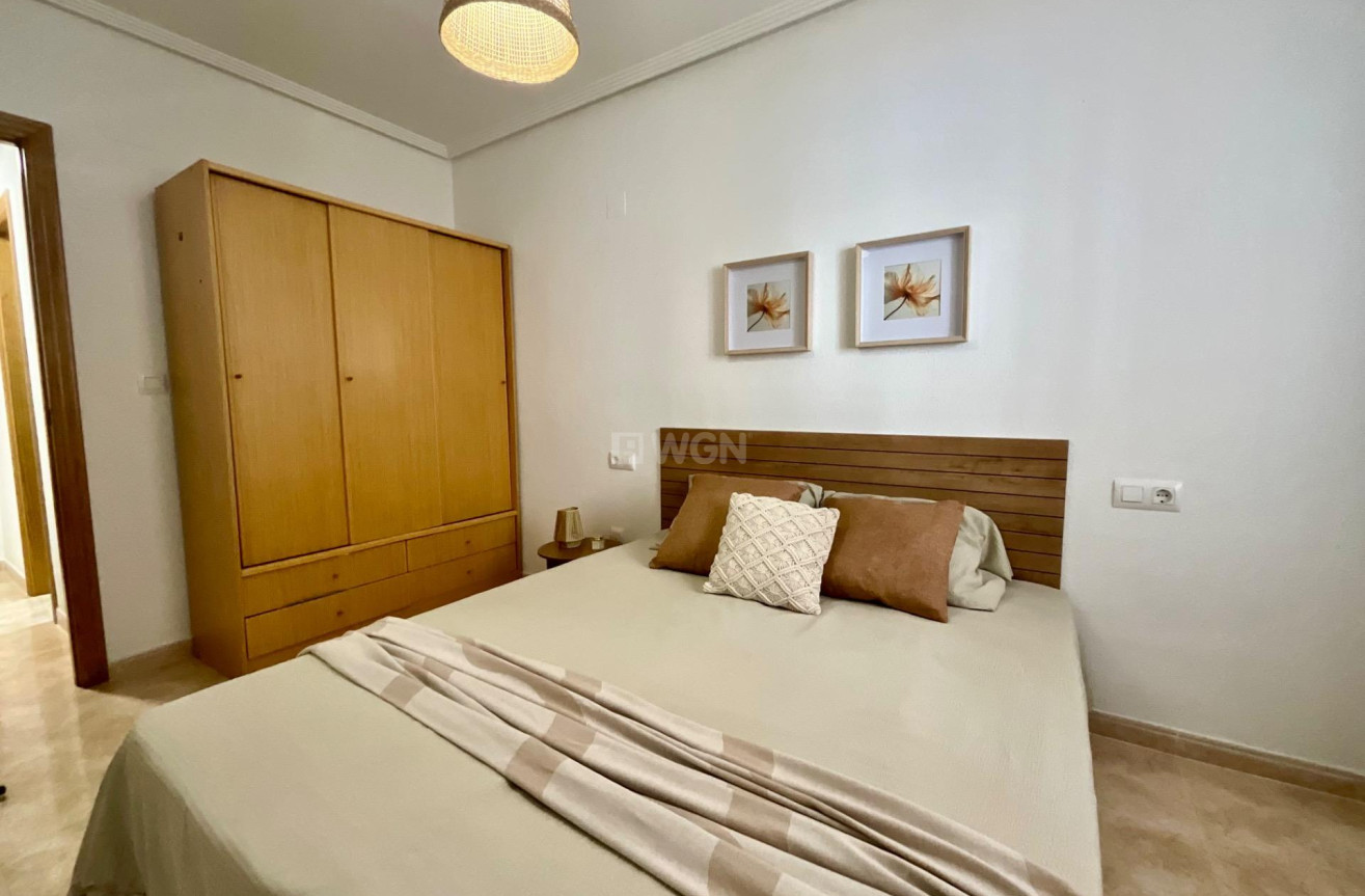 Resale - Apartment / flat - Torrevieja - PARQUE DE LAS NACIONES