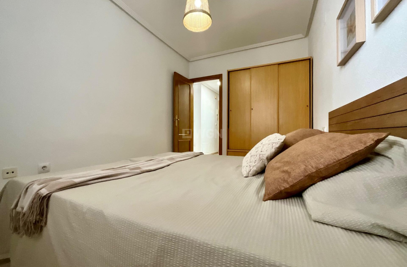 Resale - Apartment / flat - Torrevieja - PARQUE DE LAS NACIONES