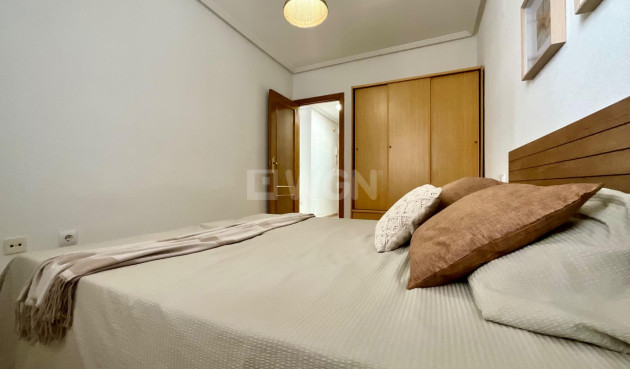 Resale - Apartment / flat - Torrevieja - PARQUE DE LAS NACIONES