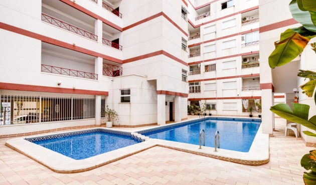 Resale - Apartment / flat - Torrevieja - PARQUE DE LAS NACIONES