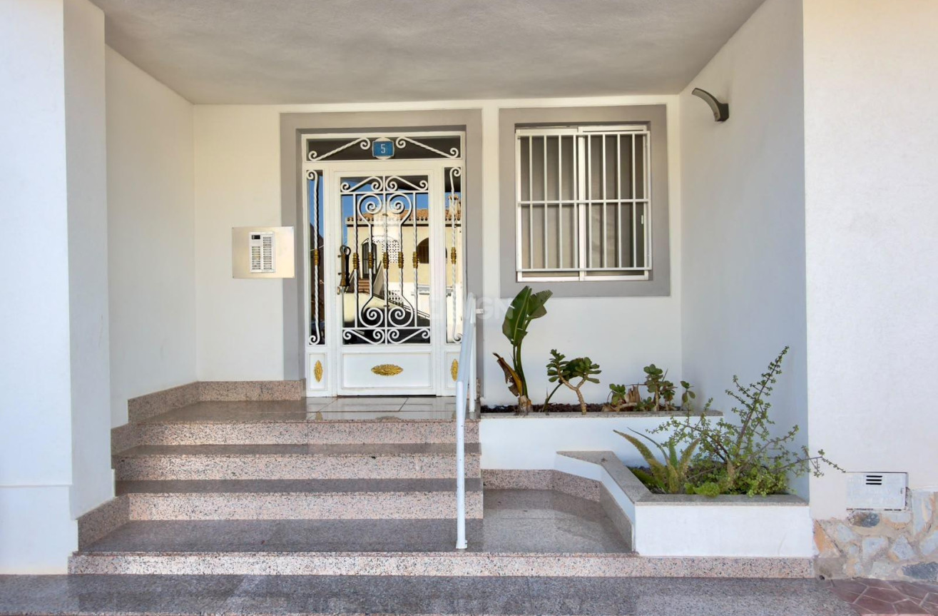 Resale - Apartment / flat - Orihuela Costa - La Regia