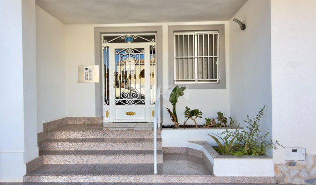 Resale - Apartment / flat - Orihuela Costa - La Regia