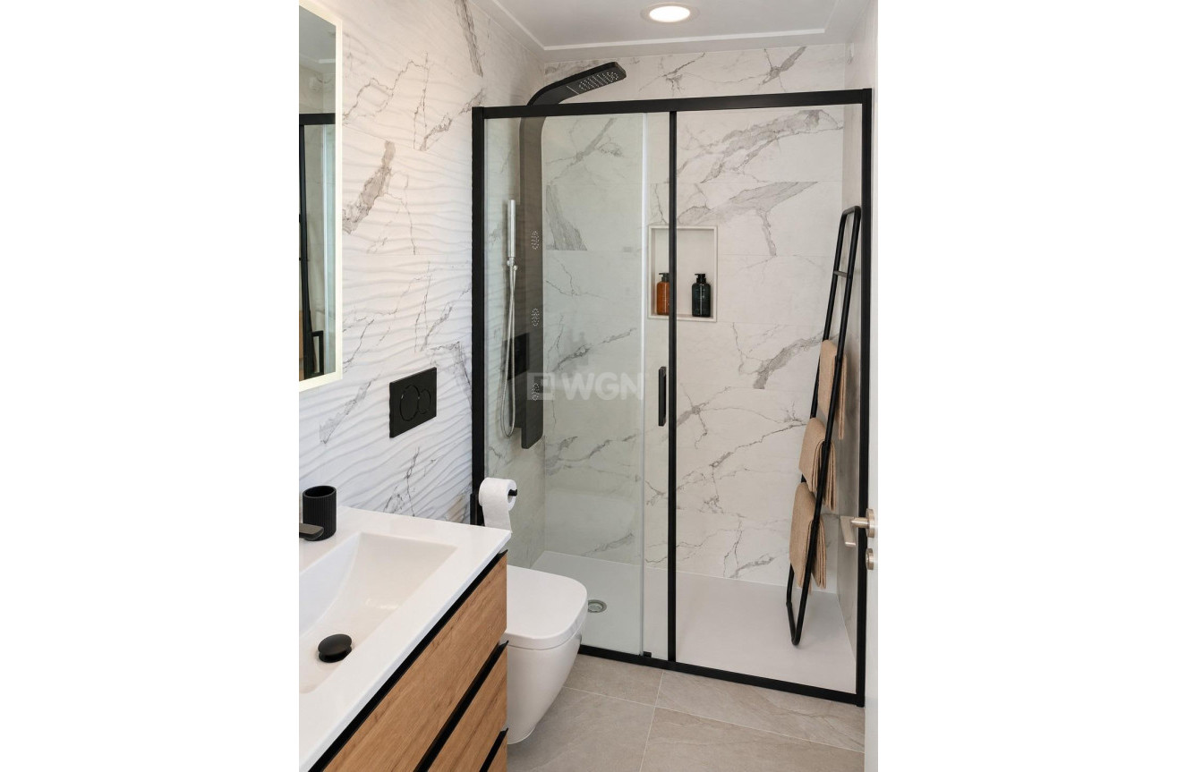 Nowy budynek - Mieszkanie w bloku - Torrevieja - Nueva Torrevieja