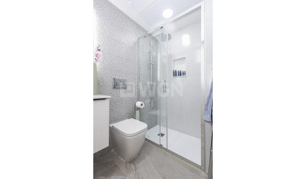 Nowy budynek - Mieszkanie w bloku - Torrevieja - Nueva Torrevieja