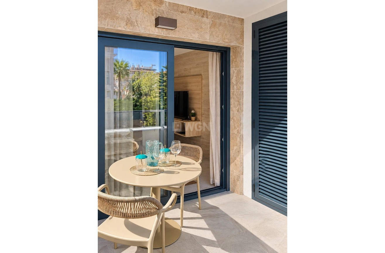 Nowy budynek - Mieszkanie w bloku - Torrevieja - Nueva Torrevieja