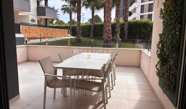 Odsprzedaż - Mieszkanie w bloku - Los Altos - Costa Blanca