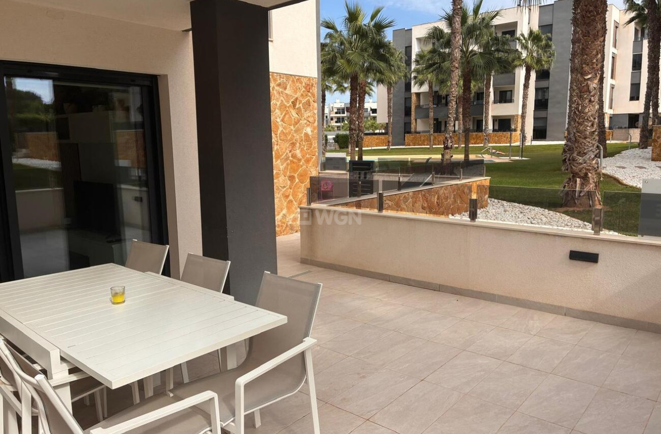 Odsprzedaż - Mieszkanie w bloku - Los Altos - Costa Blanca