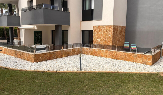 Odsprzedaż - Mieszkanie w bloku - Los Altos - Costa Blanca