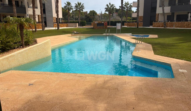 Odsprzedaż - Mieszkanie w bloku - Los Altos - Costa Blanca