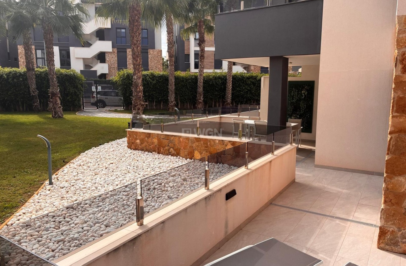 Odsprzedaż - Mieszkanie w bloku - Los Altos - Costa Blanca