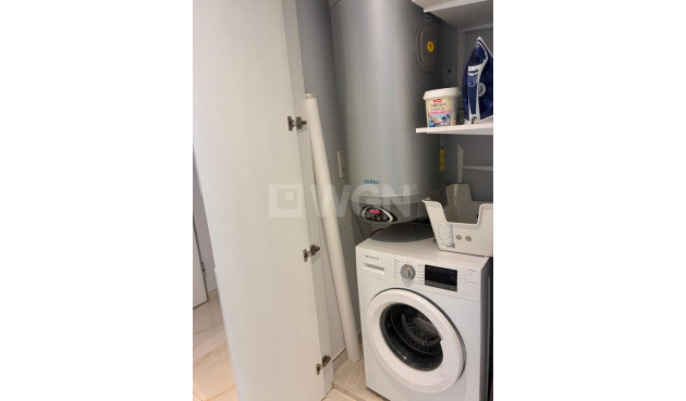 Odsprzedaż - Mieszkanie w bloku - Los Altos - Costa Blanca