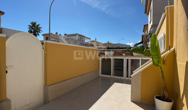 Odsprzedaż - Villa - Orihuela Costa - Costa Blanca