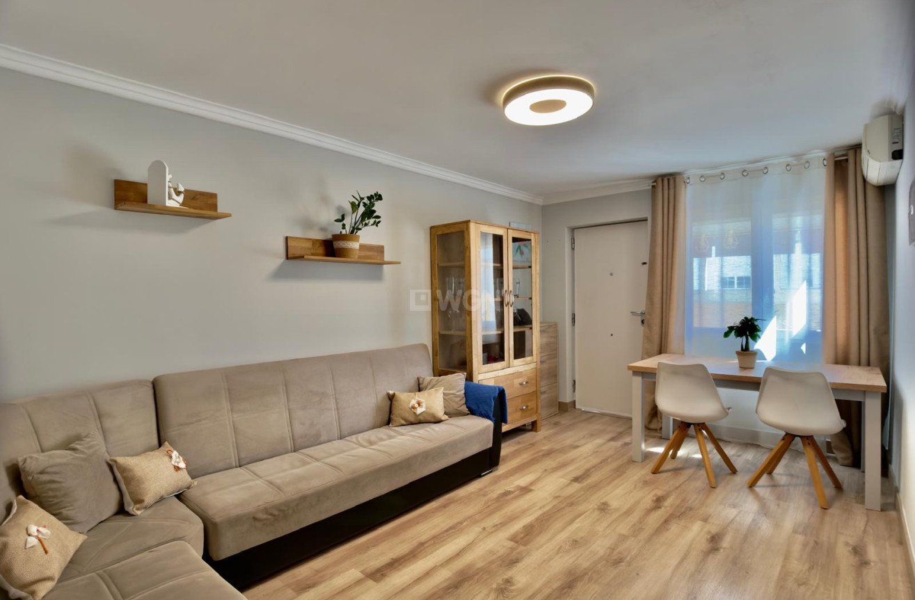 Odsprzedaż - Villa - Orihuela Costa - Costa Blanca