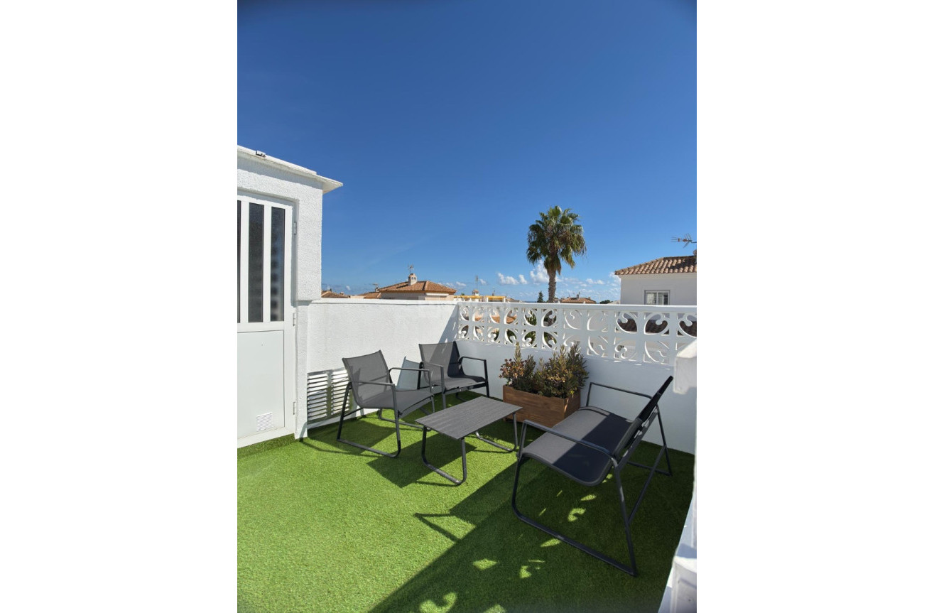 Odsprzedaż - Villa - Orihuela Costa - Costa Blanca
