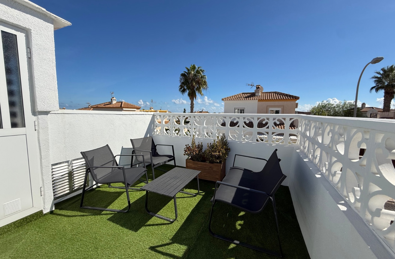 Odsprzedaż - Villa - Orihuela Costa - Costa Blanca