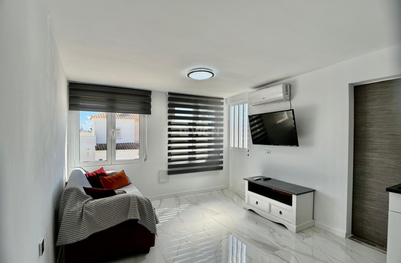 Odsprzedaż - Villa - Orihuela Costa - Costa Blanca