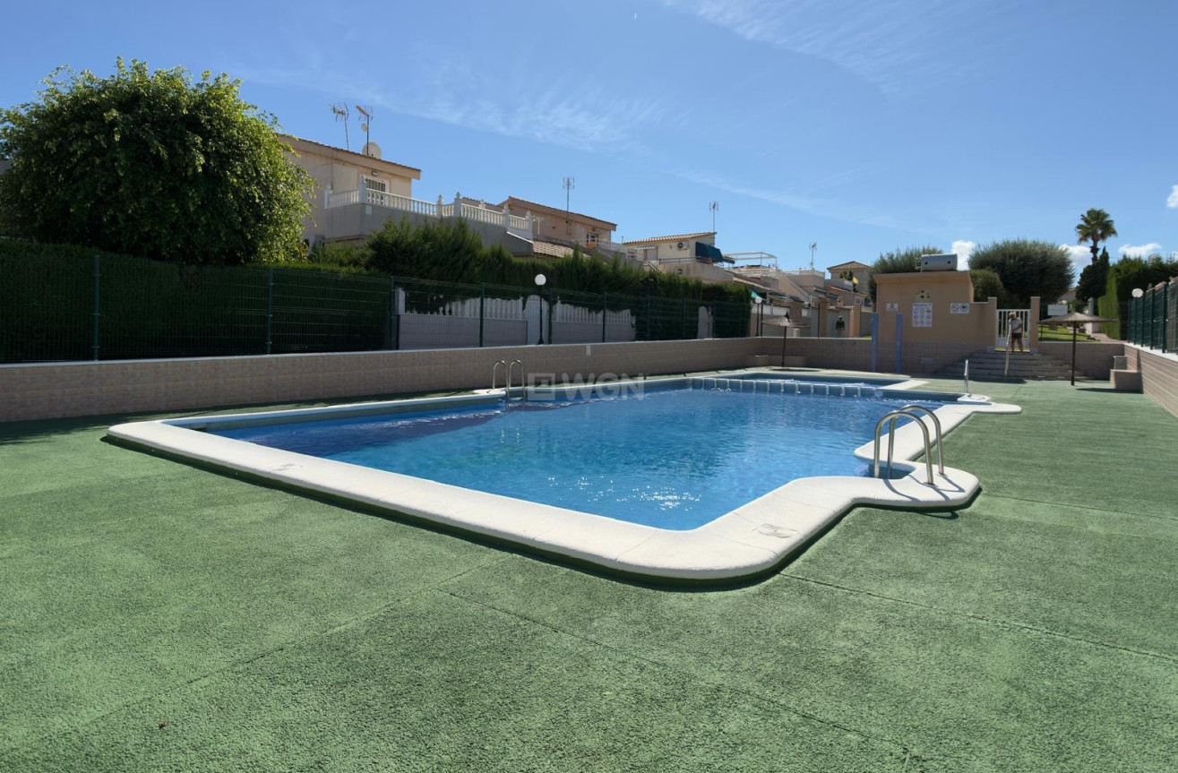 Odsprzedaż - Villa - Orihuela Costa - Costa Blanca