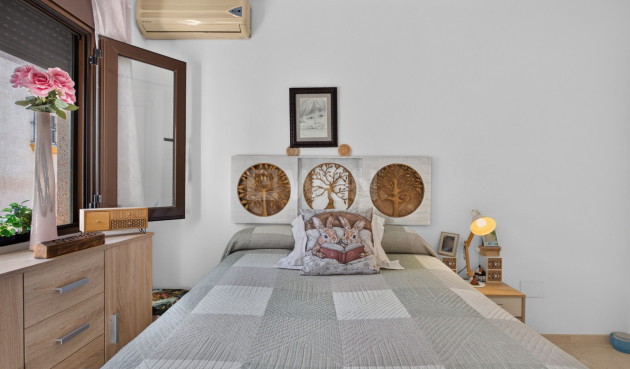 Odsprzedaż - Mieszkanie w bloku - Orihuela Costa - Costa Blanca