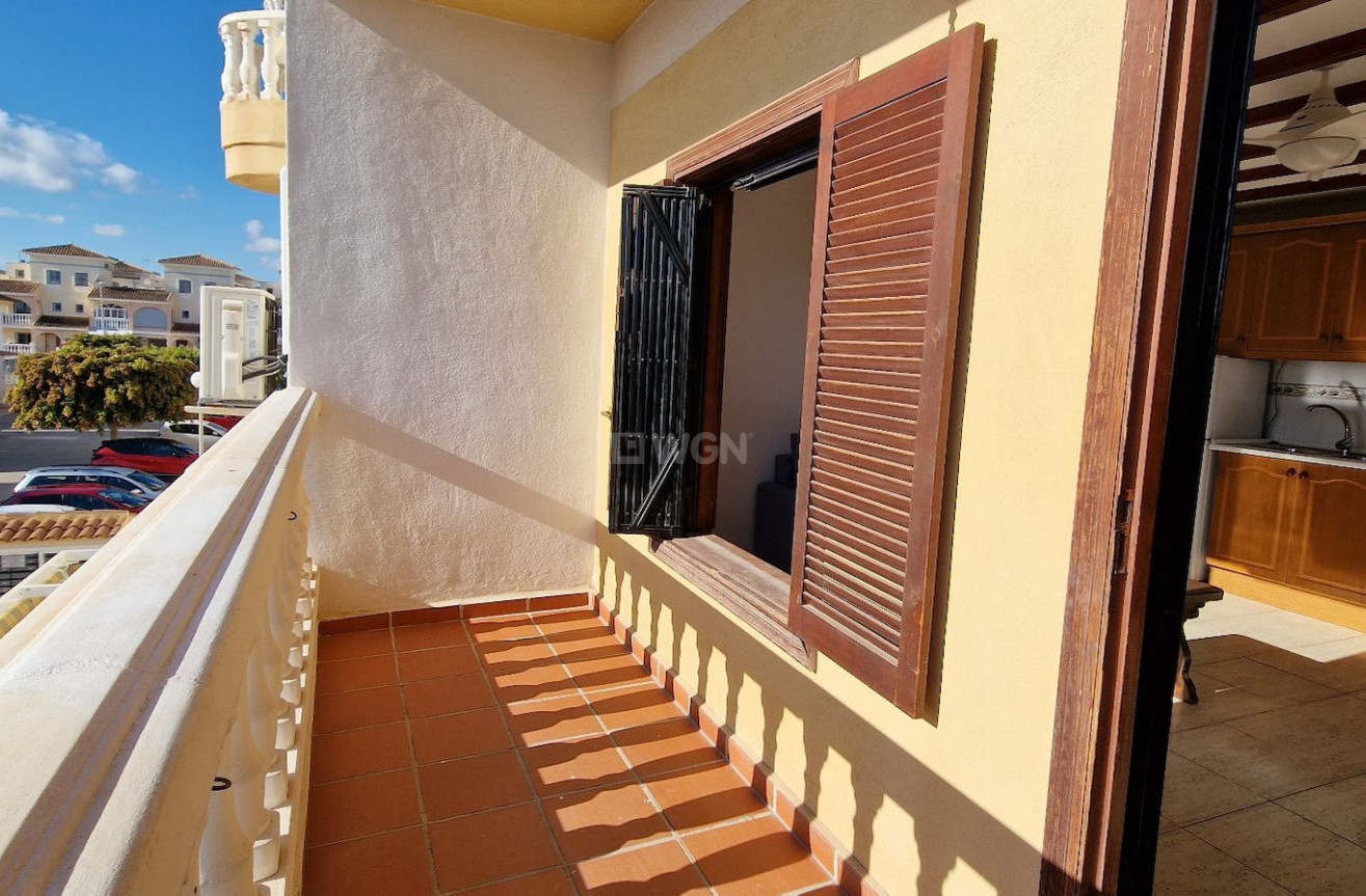Resale - Apartment / flat - Orihuela Costa - Costa Blanca