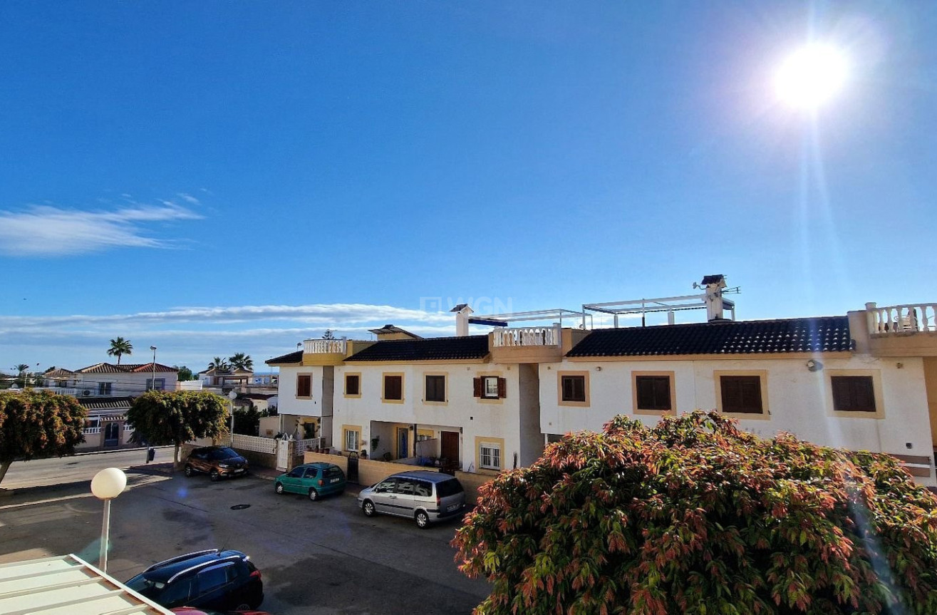 Resale - Apartment / flat - Orihuela Costa - Costa Blanca